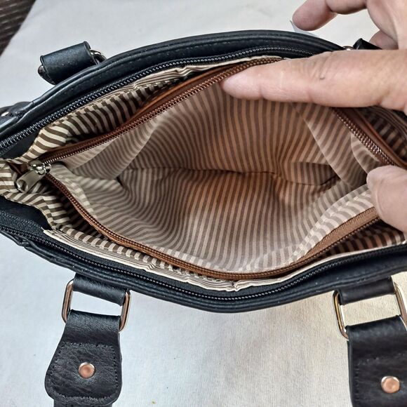 Unbranded Concealed Carry Hobo Bag Skull with Flames Western Goth Studded - Picture 4 of 13